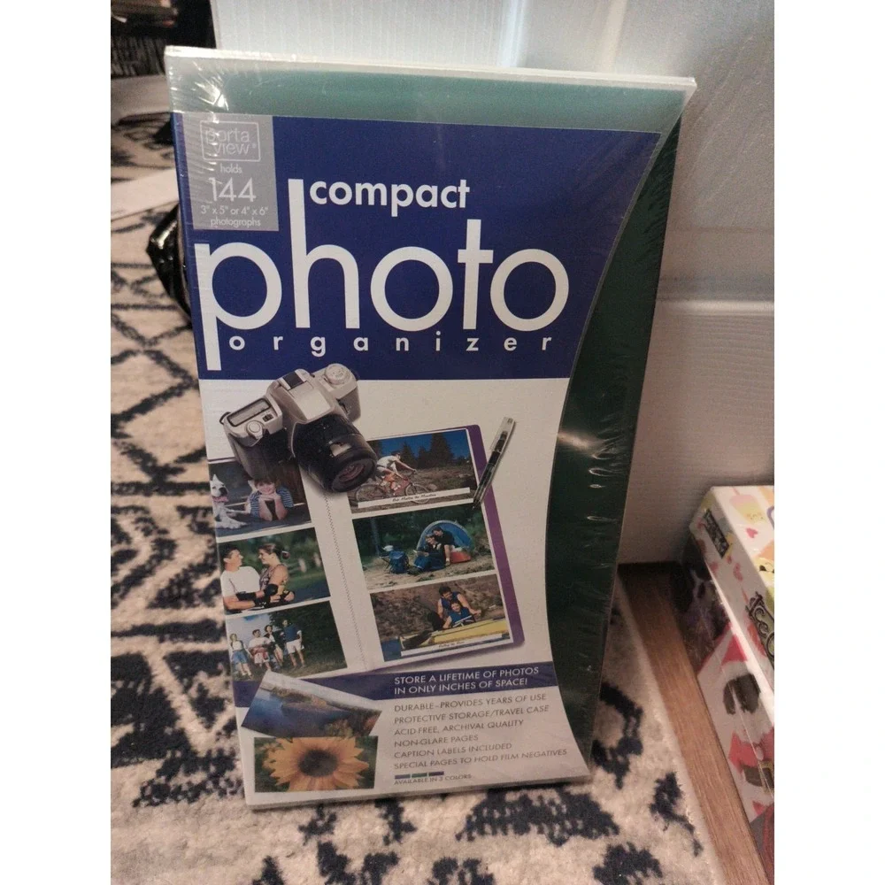 Porta View Compact Photo Organizer 144 Protective Photos Case GREEN 3x5 4x6 New